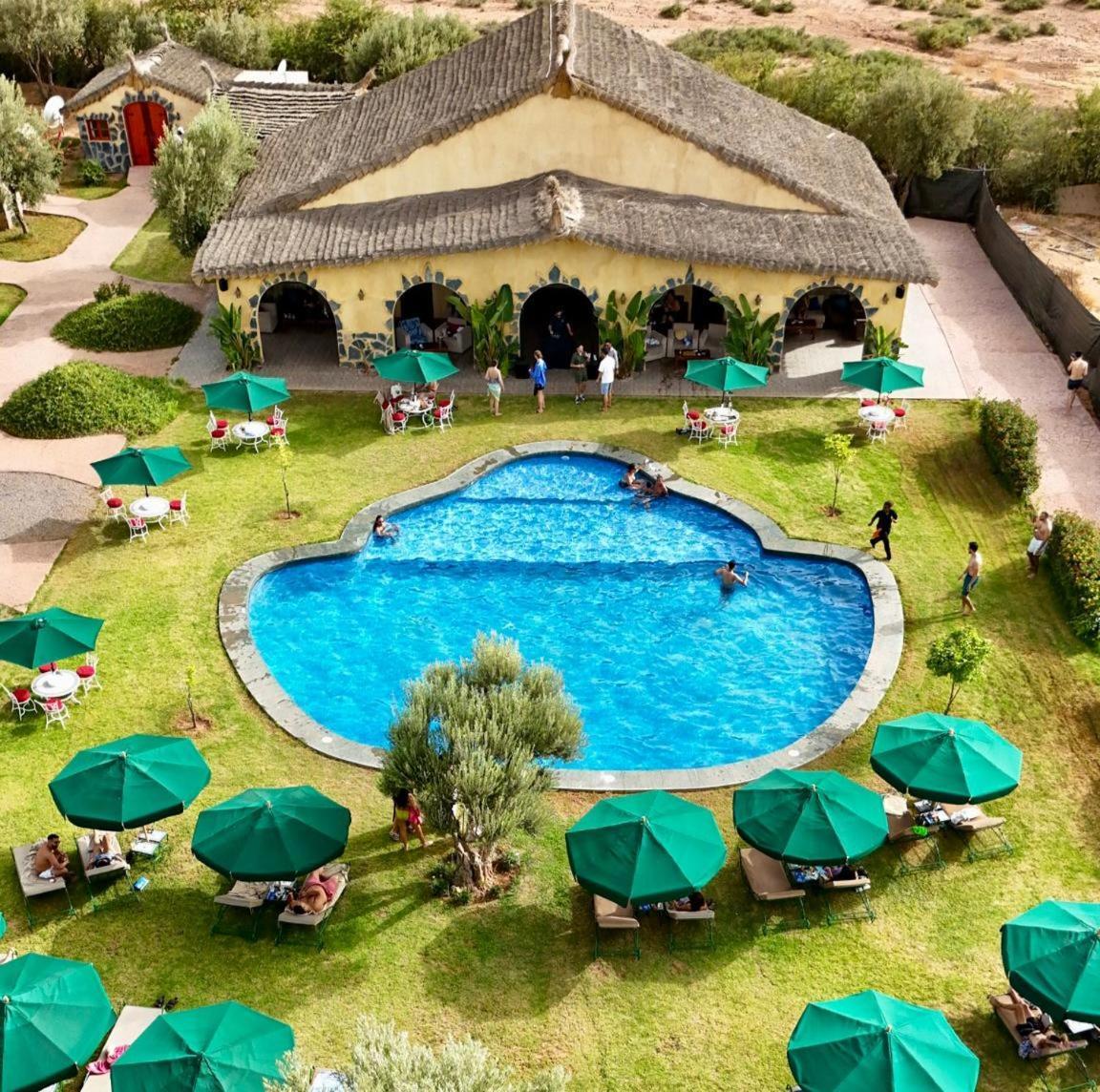 Villa Marco Au Jardin Des Senteurs El Ain Bagian luar foto